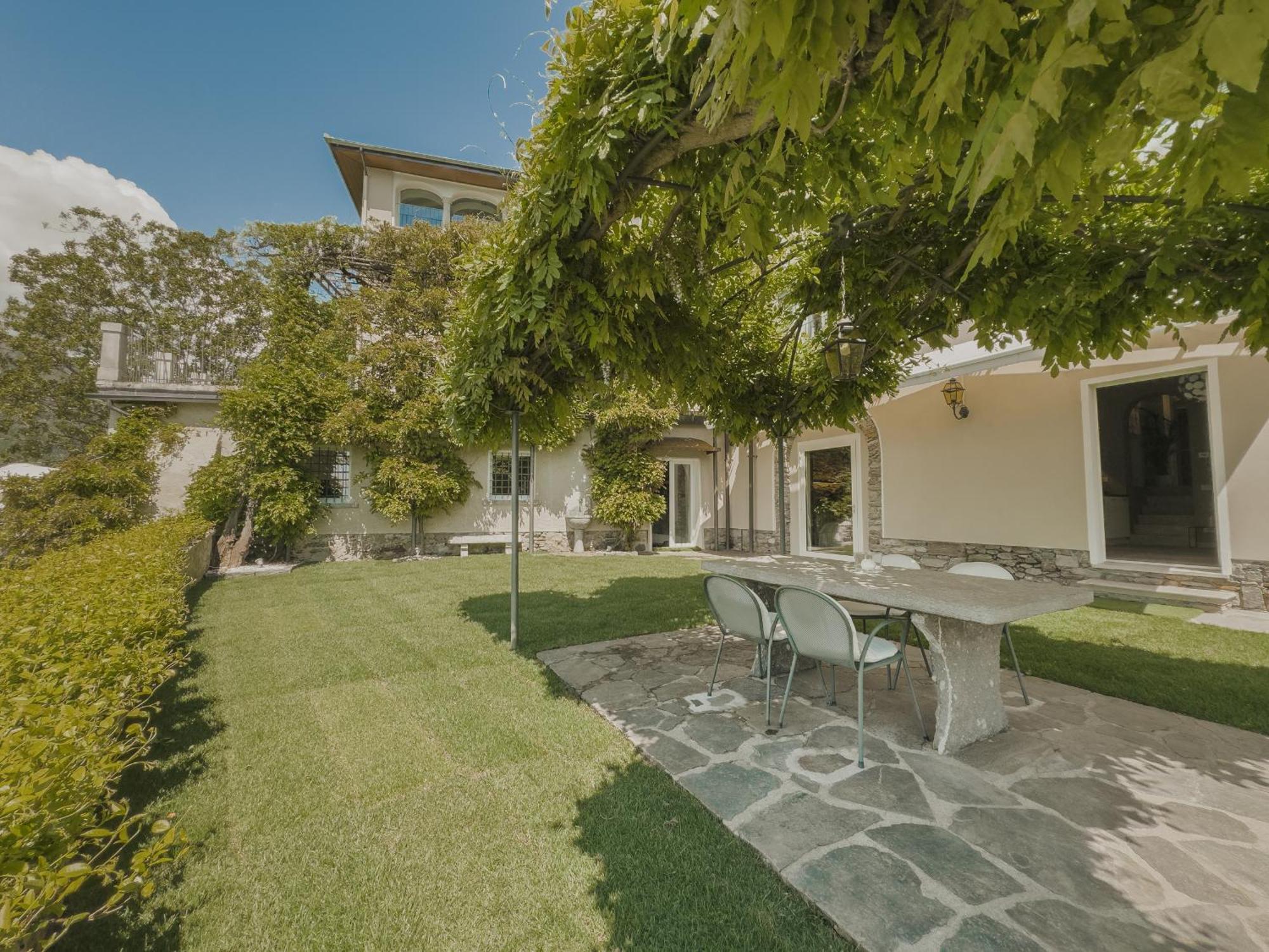 Villa Antica Colonia Spa & Wellness (Adults Only) เปตเตนาสโก ภายนอก รูปภาพ